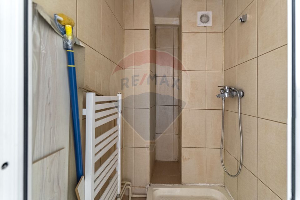 Garsonieră de închiriat– Strada Republicii 31/ Comision 0%