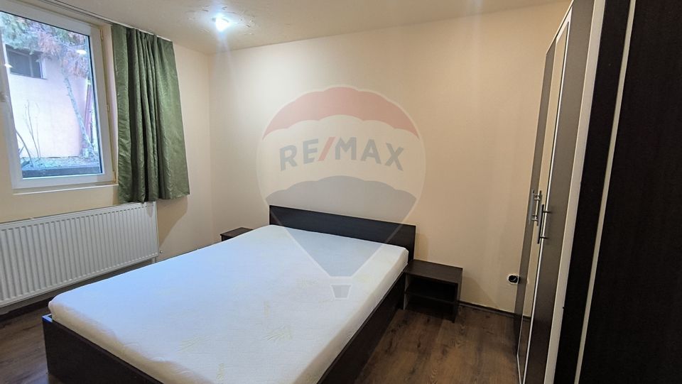 Apartament 3 camere de inchiriat în zona Dambul Rotund