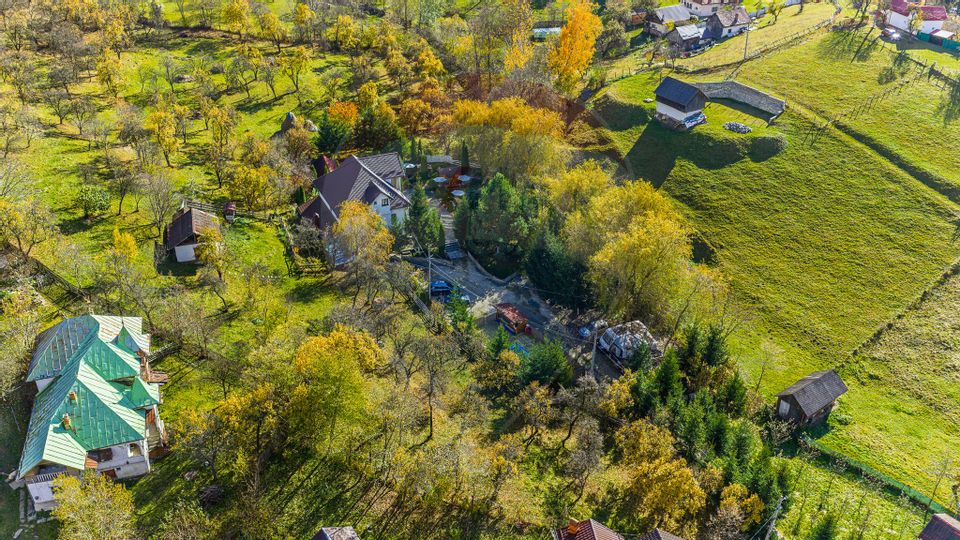 Pensiunea Scărișoara – Refugiul din Inima Rucărului | Comision 0%