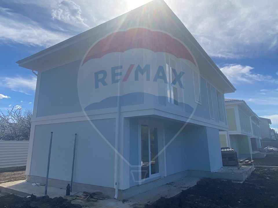 4 room House / Villa for sale, Nord area