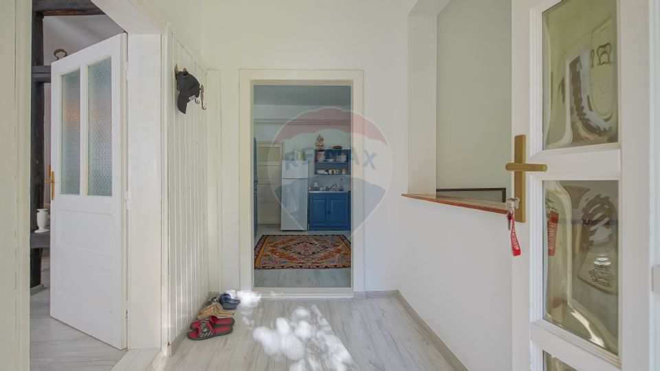 Casă / Vilă cu 6 camere, in inima naturii, comision zero pt cumparator