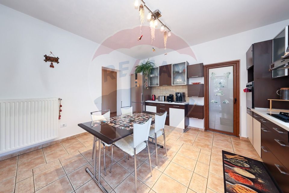 Casa superba -  teren 800mp