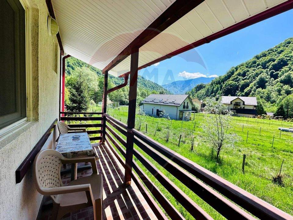 Pensiune + Vila pe malul raului Lotru-Malaia,Valcea