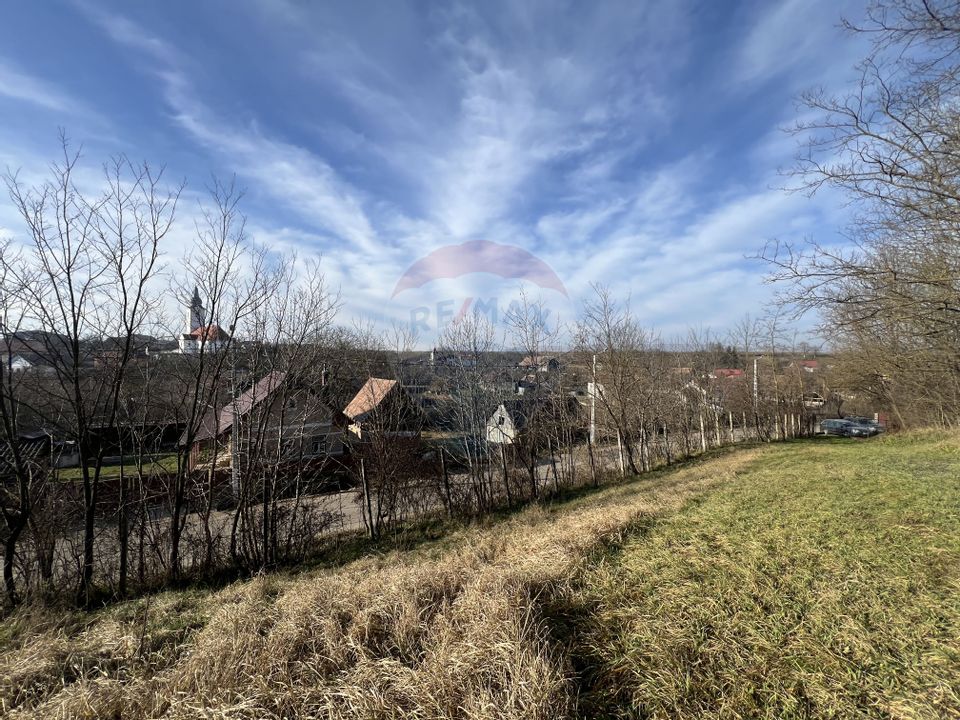 Teren intravilan, Bădeni, parcelabil