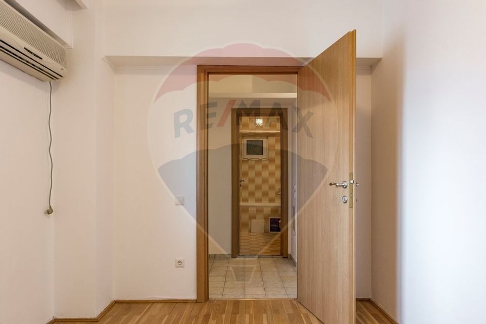 4 room Apartment for sale, Mosilor area