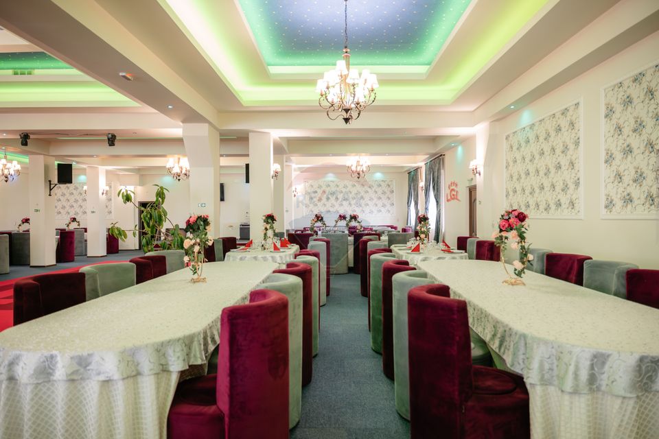 1,132sq.m Commercial Space for sale