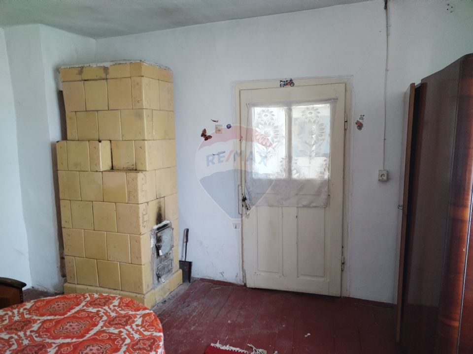 Casă / Vilă cu 4 camere de vânzare în zona Central