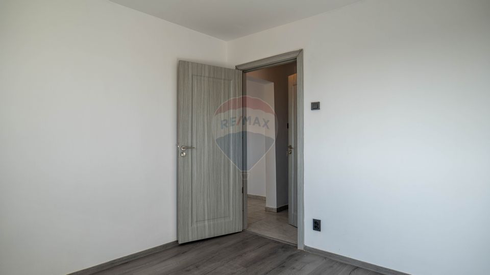 Apartament cu 2 camere de vânzare în zona Raul Colentina