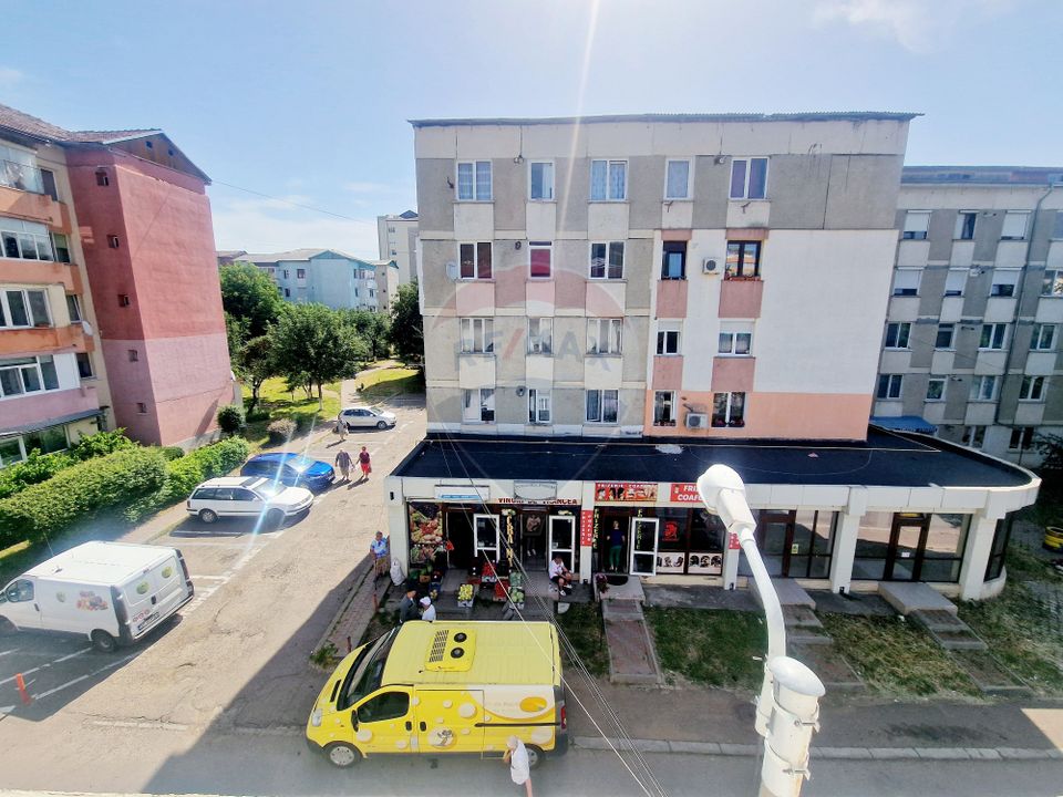 552sq.m Commercial Space for sale, Darmanesti area