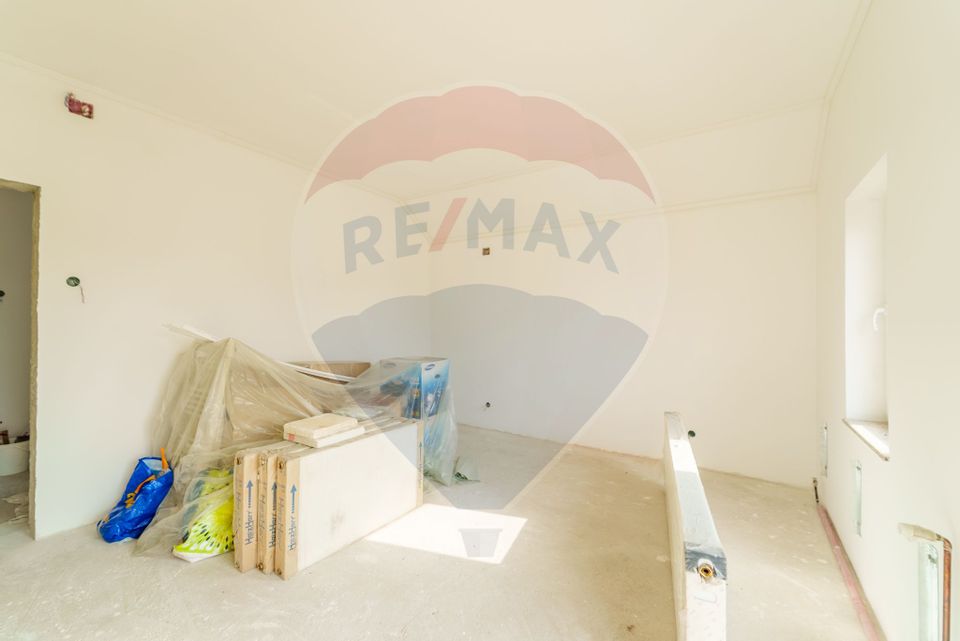 4 room House / Villa for sale, Confectii area