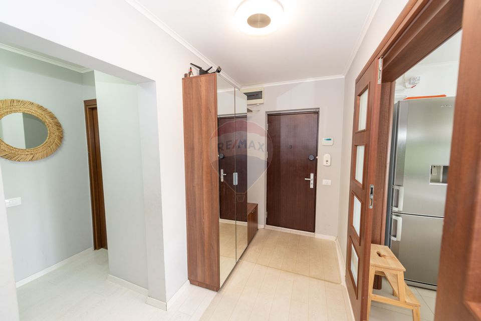 Apartament 3 camere de vanzare Timpuri Noi, Loc parcare ADP si Boxa