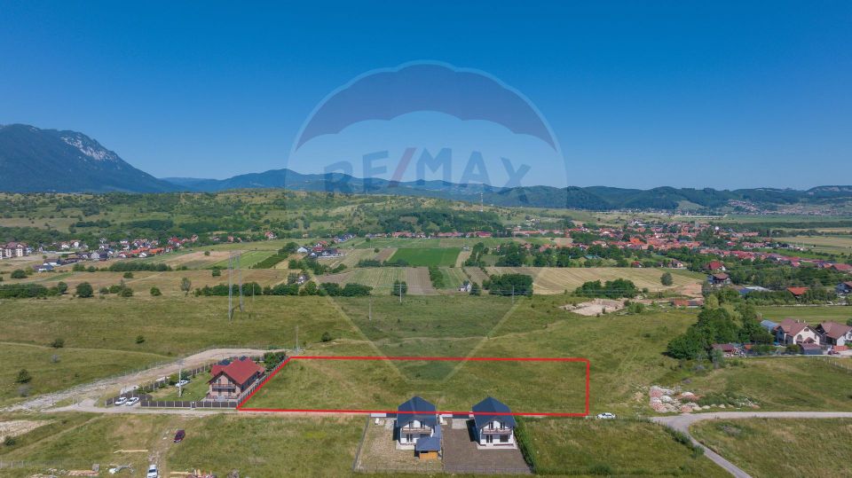 Land 900sqm Bran / Strada La mesteceni