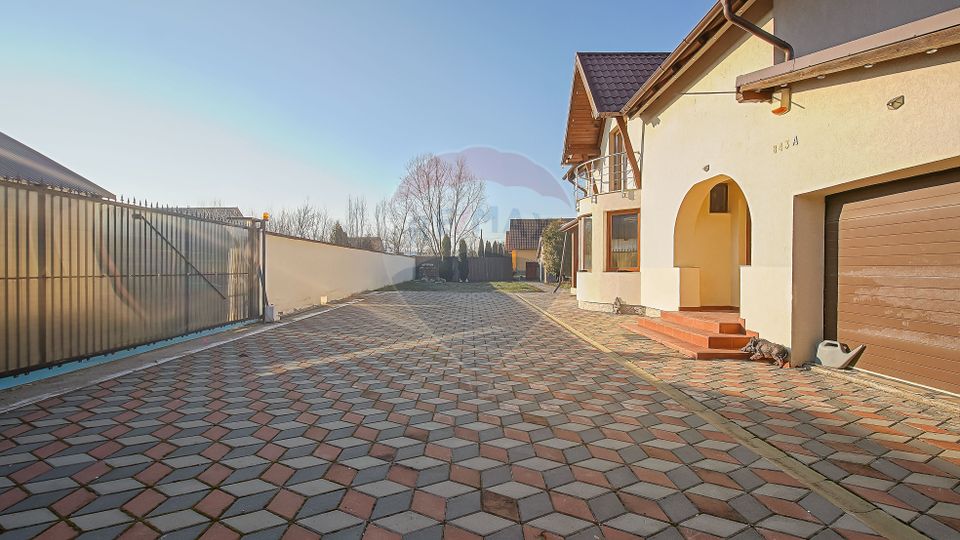 4 room House / Villa for sale