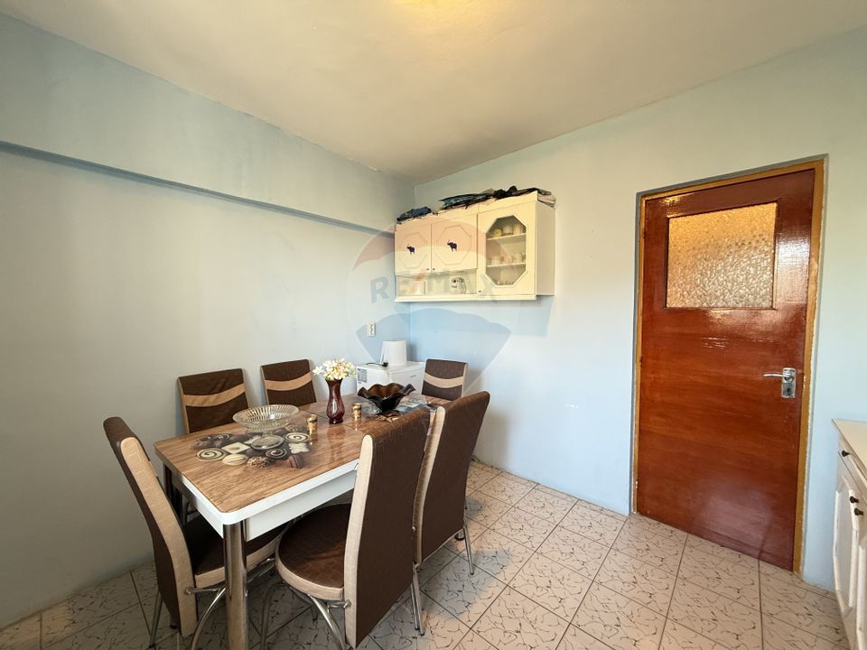 Apartament doua camere APARATORII PATRIEI