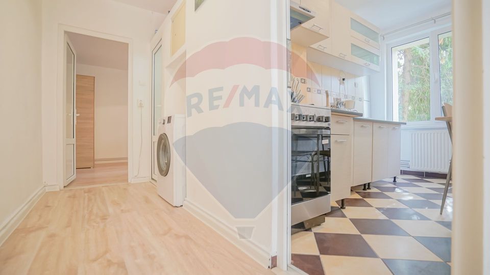 REZERVAT !  Apartament lux 2 camere Centrul Civic