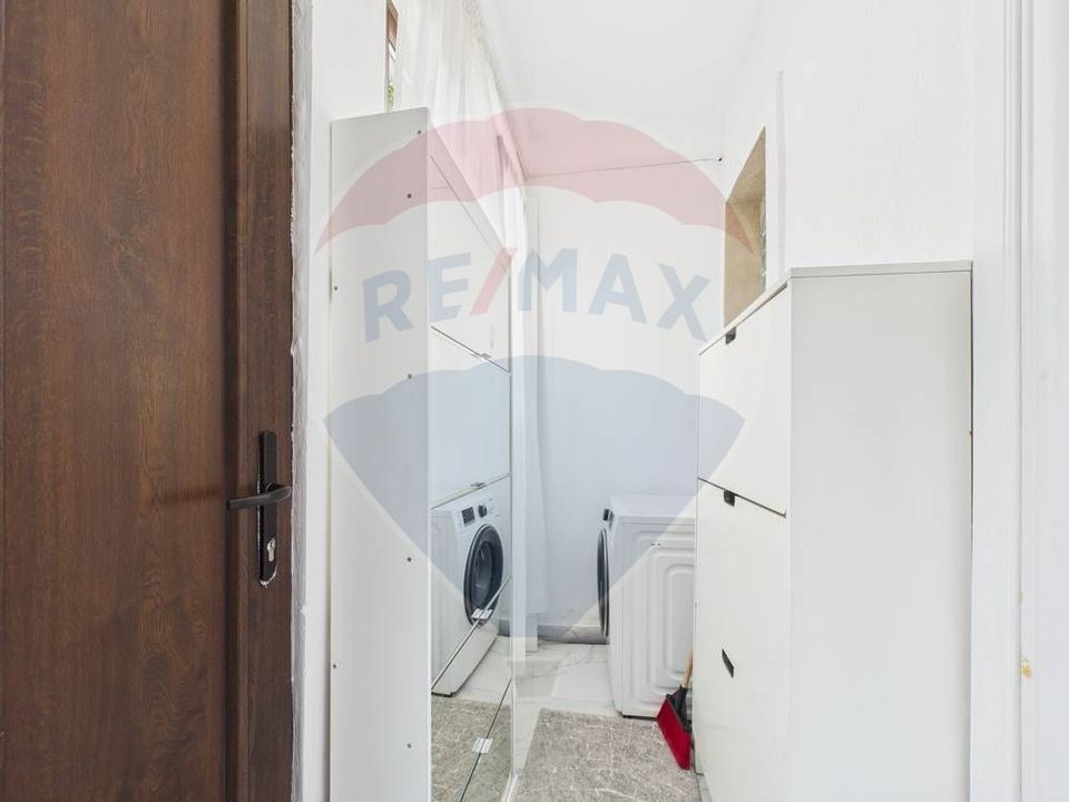 Casă / Vilă cu 3 camere de vânzare în zona Andronache