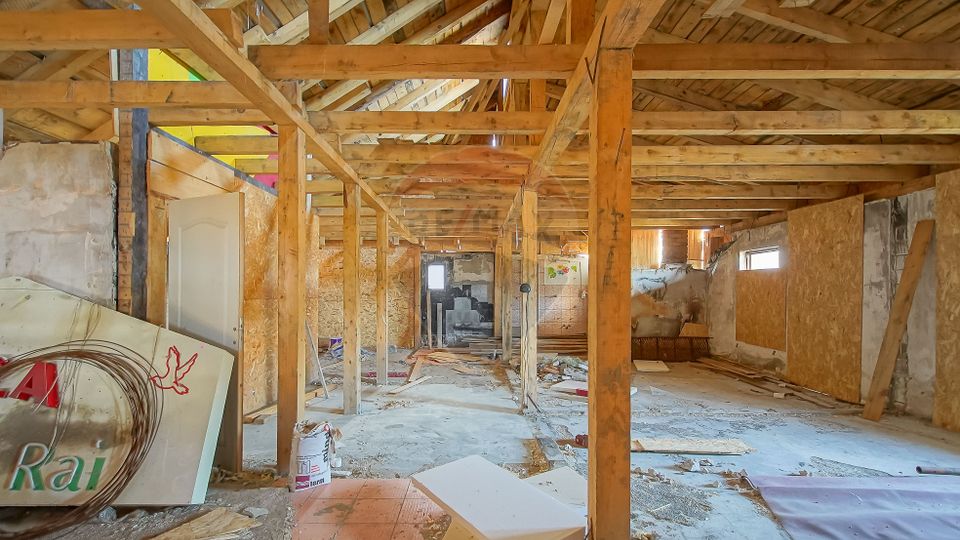 Investiție: Pensiune + Casă lemn, priveliște superbă, 0% Comision