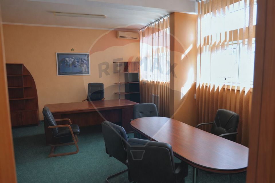200sq.m Commercial Space for sale, Central area