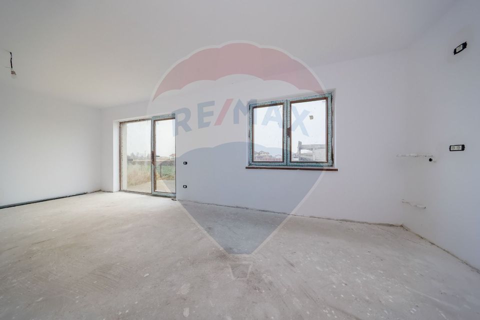 COMISION 0% | CASA STUPINI | 100 MP | 330 MP TEREN |