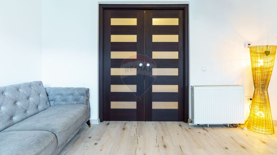 Apartament de vanzare 1 camera, nisa de dormit si terasa, Buna Ziua