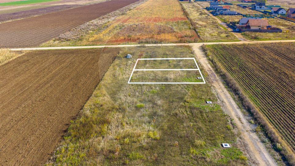 Land 650sqm Sacele / Strada Mercur