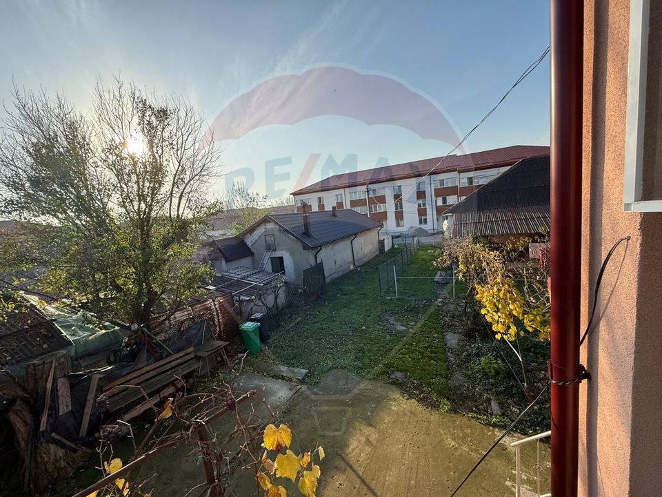 Casa de vanzare Mihail Kogalniceanu teren 524 mp Jud Constanta