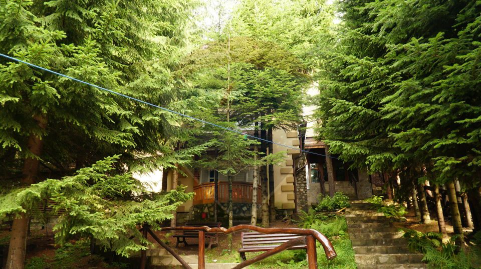 Guesthouse for sale | 12 rooms | Bisoca / Buzau