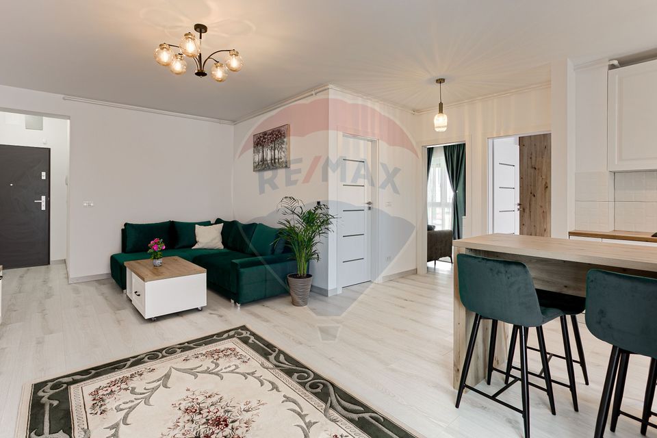Apartament modern 3 camere, cu parcare, de închiriat la Adora Park