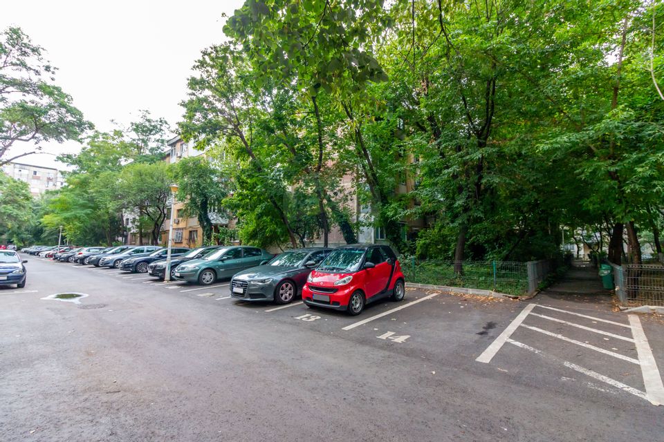 Apartament 4 camere | Crângași | 84 mp | 1981 | 1/4 | liniște | parc