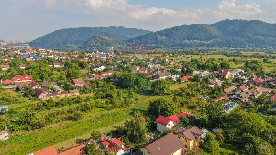 Casă / Vilă cu 6 camere de vânzare