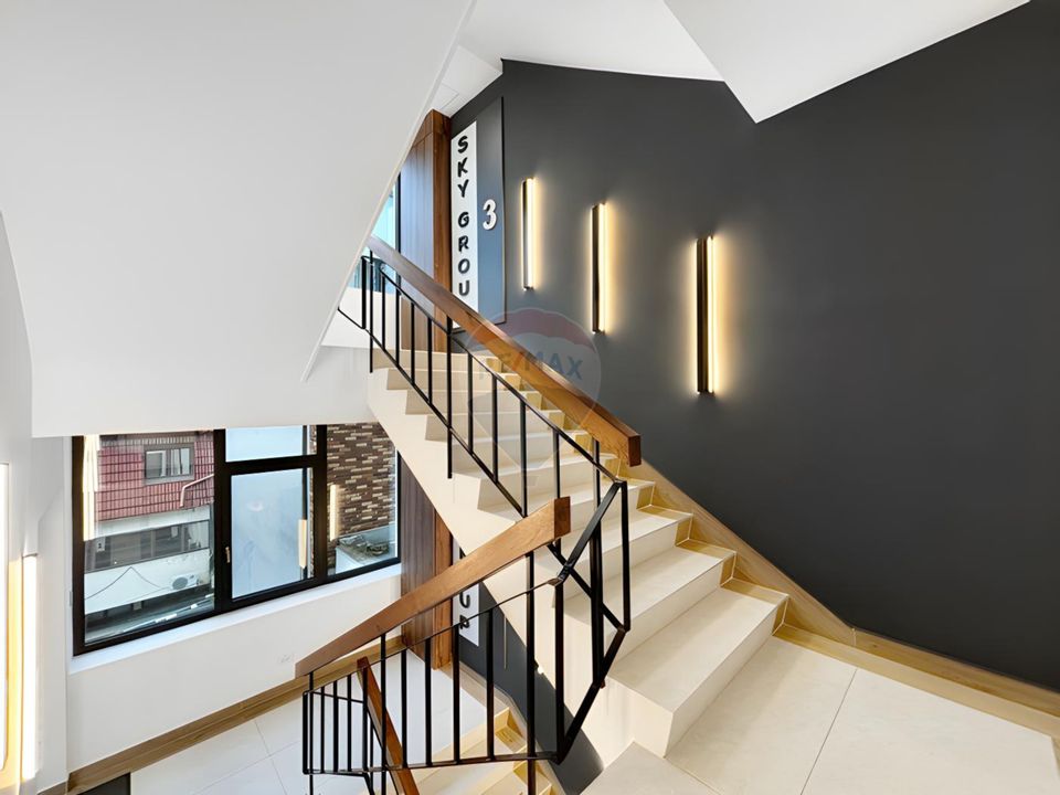 120.4sq.m Office Space for rent, Ultracentral area