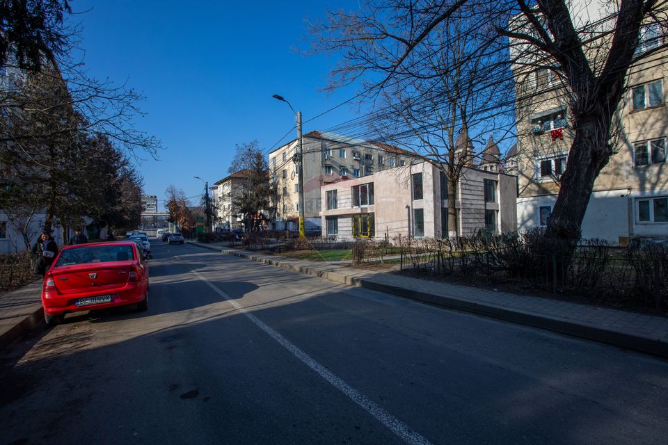 506.7sq.m Commercial Space for rent, Zimbru area