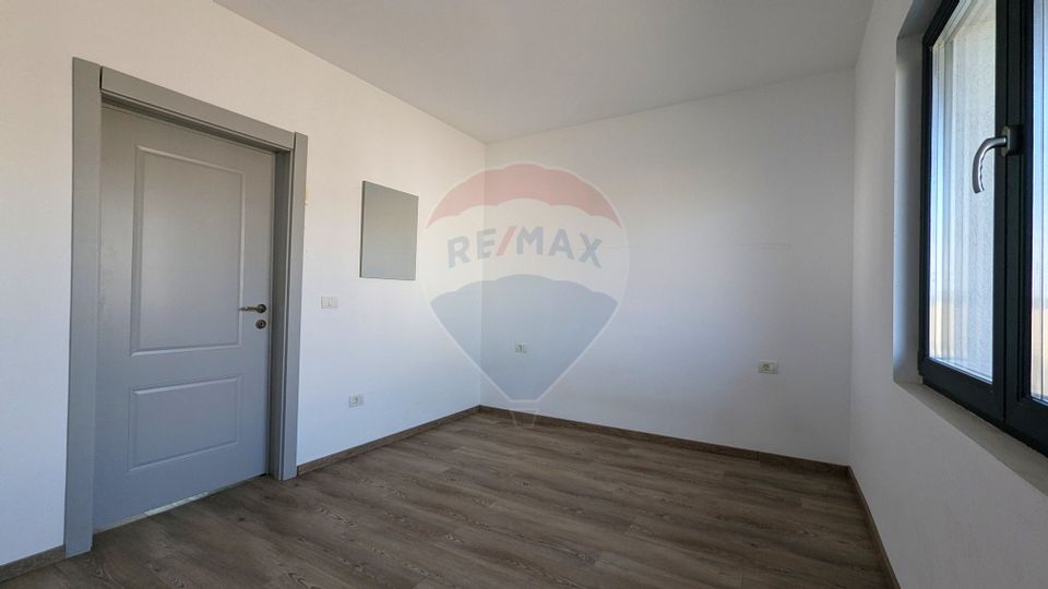 De Vânzare Casă nouă 4 camere 573 mp teren Baldana Dâmbovița