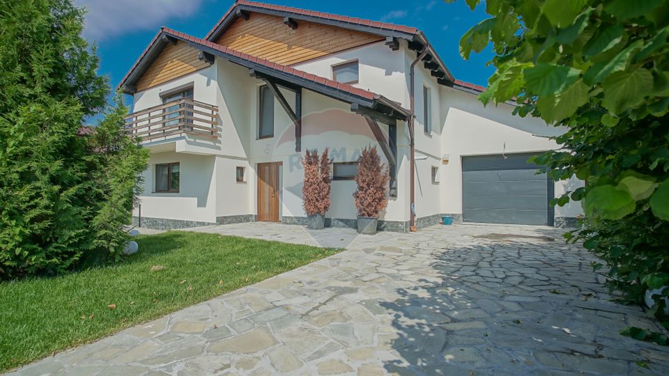 !! VANDUT !! COMISION 0% Vila moderna in cartier privat