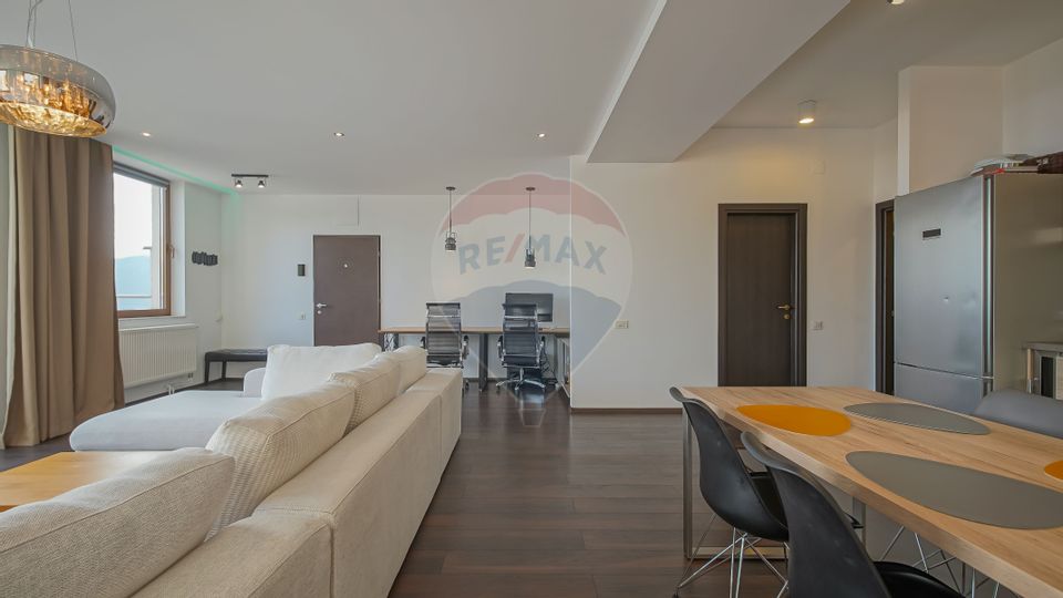 Apartament situat pe Drumul Poienii, panorama de vis