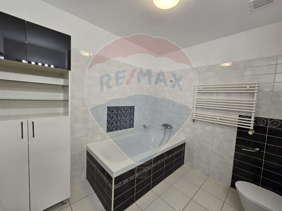 Inchiriere Apartment 4 camere Complex Liziera Pipera