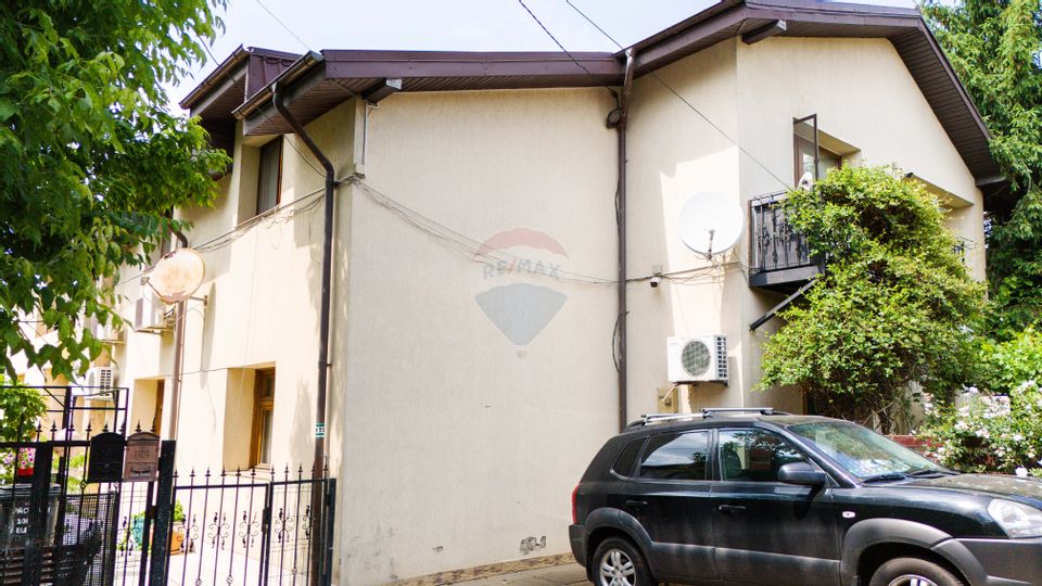 Apartament 3 camere pe strada Păcurari