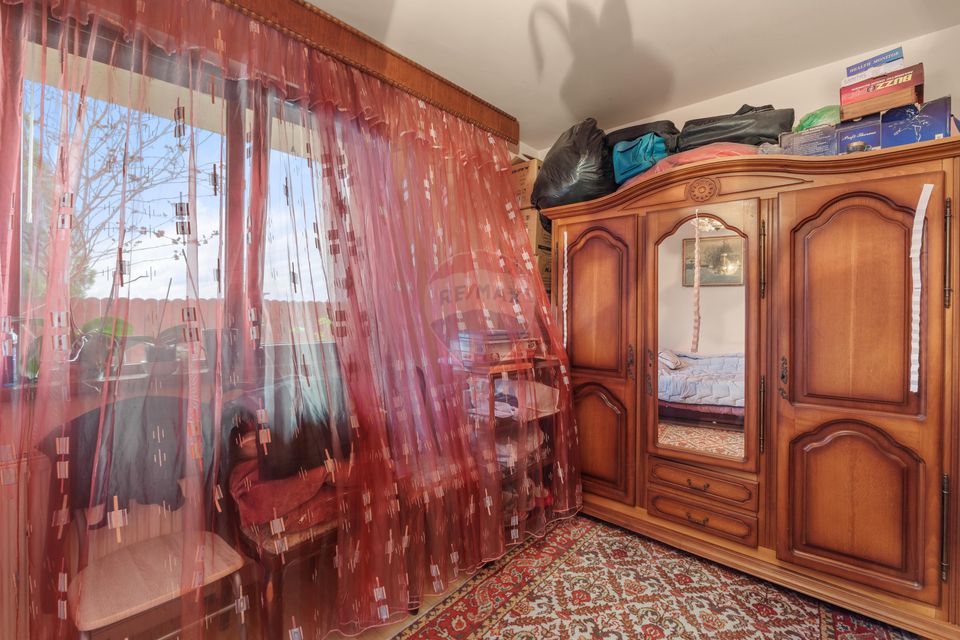 Casă / Vilă cu 6 camere de vânzare - Oraselul Copiilor