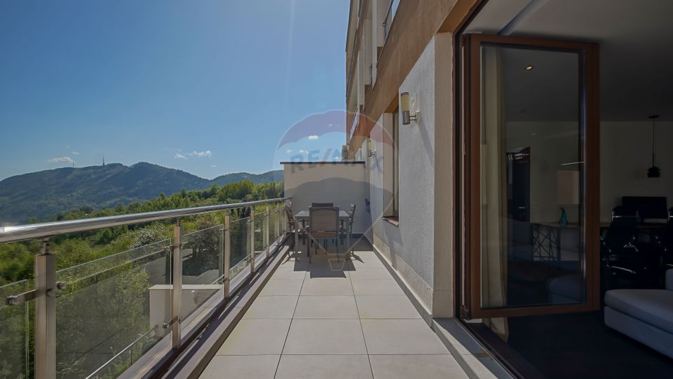 Apartament situat pe Drumul Poienii, panorama de vis