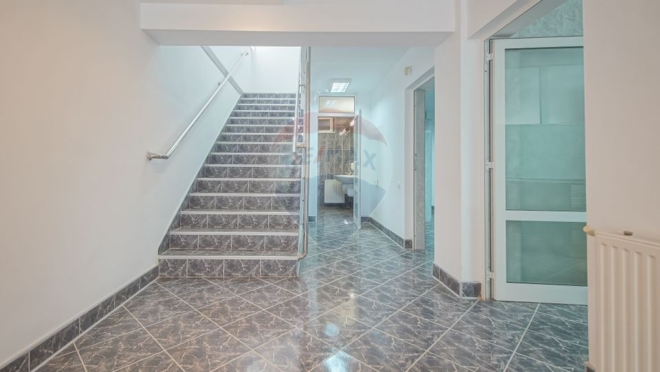 859sq.m Commercial Space for sale, Ultracentral area