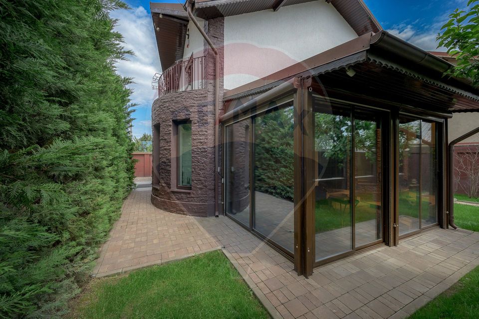 Vilă superbă cu finisaje premium în Berceni