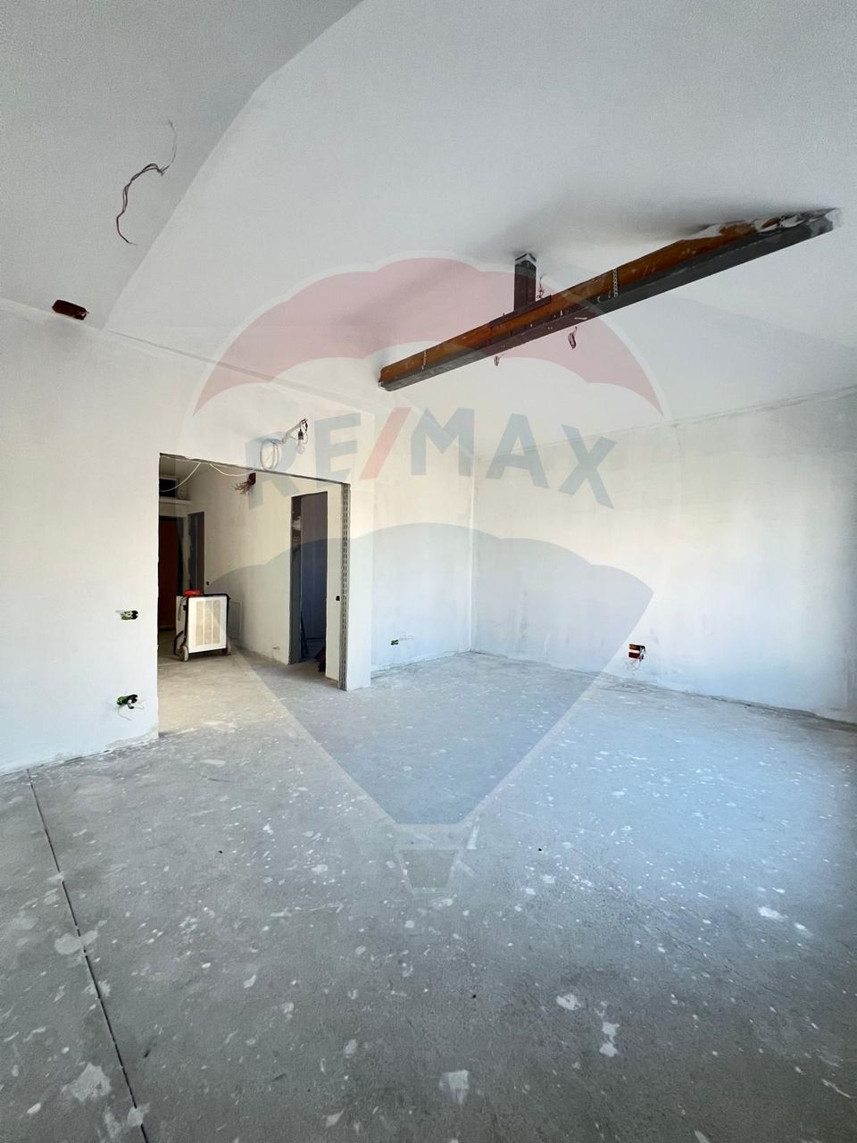 Apartament spectaculos 4 camere | Vilă | Zona P-ta Alba Iulia–Dristor