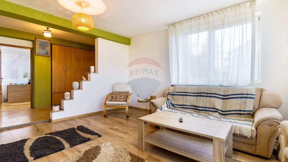 Casă / Vilă cu 5 camere de închiriat, Comision 0%