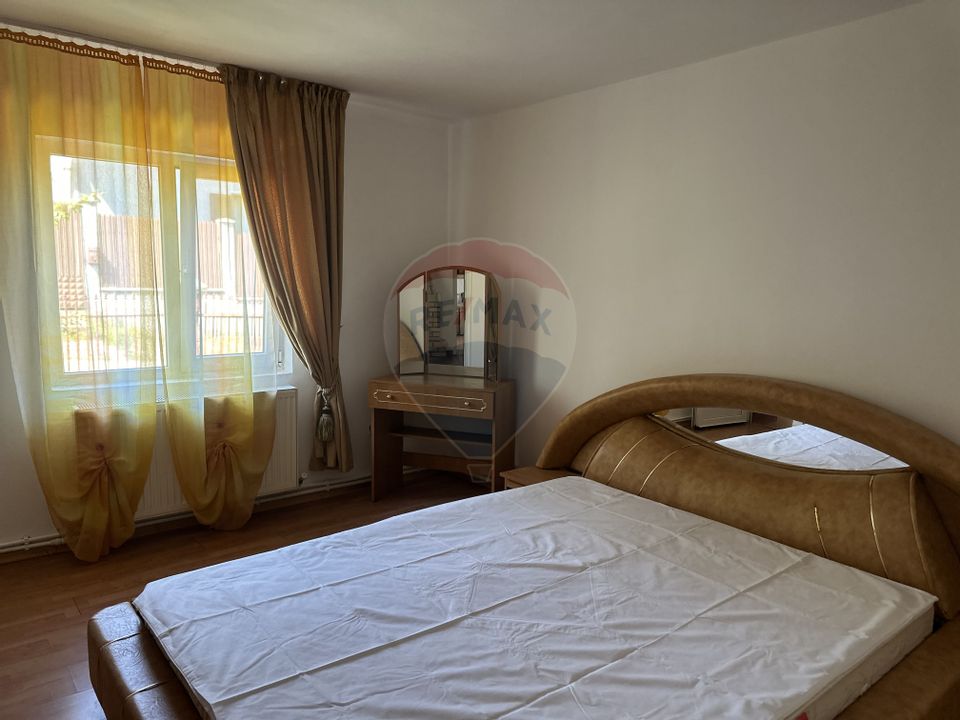 5 room House / Villa for sale, Ciritei area