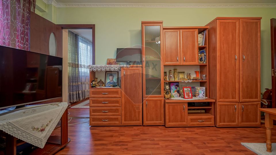 Apartament cu 3 camere pe Saturn, langa LIDL