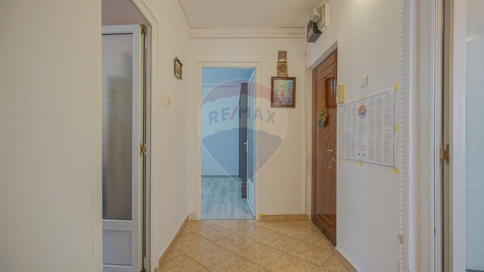 REZERVAT!  Apartament 4 camere|Racadau|Parcare|Boxa|Etj.Intermediar