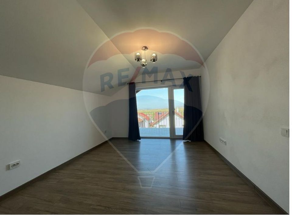 4 room Apartment for rent