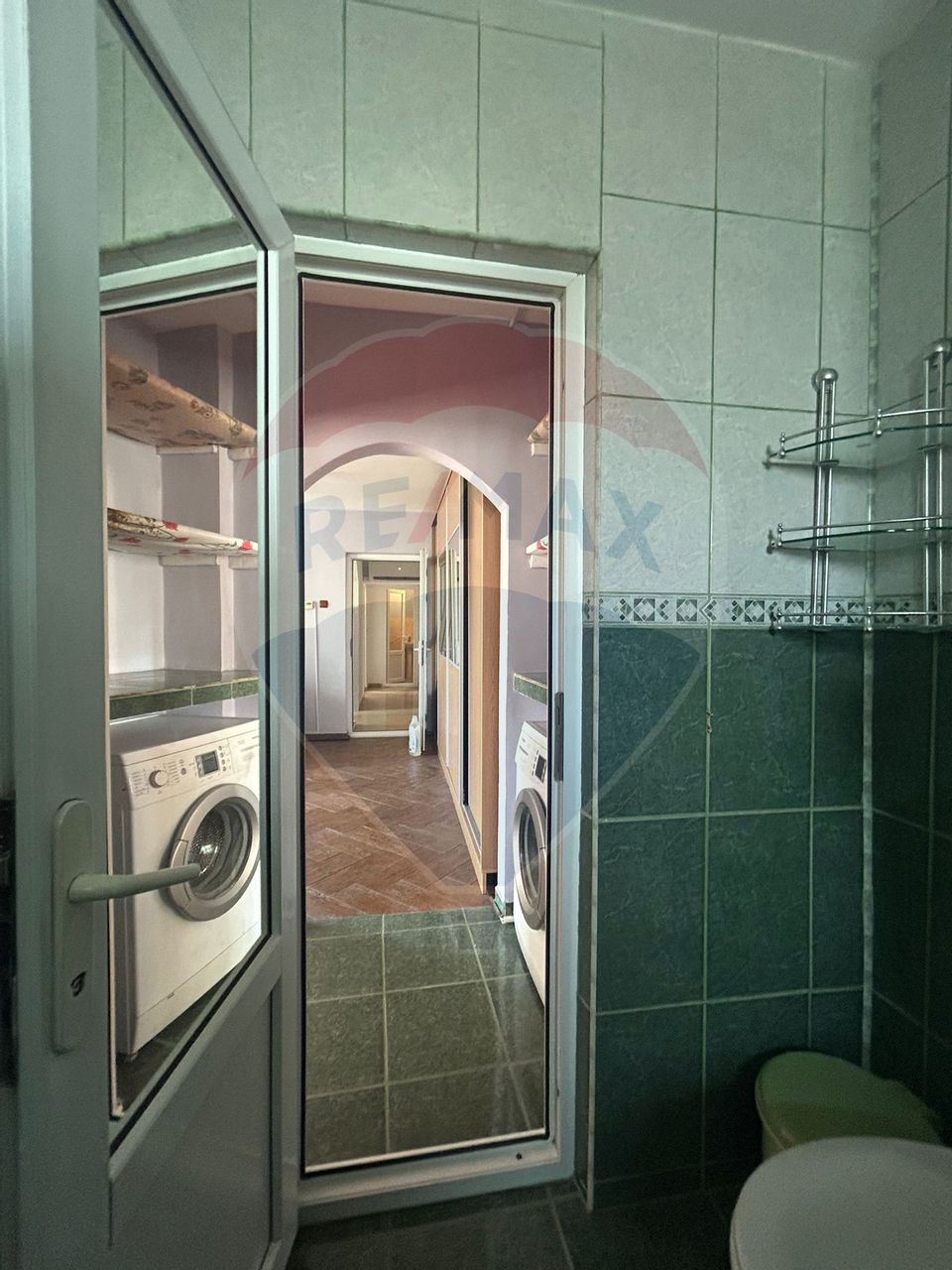 De vanzare apartament 3 camere,  MB 20 Slobozia IL