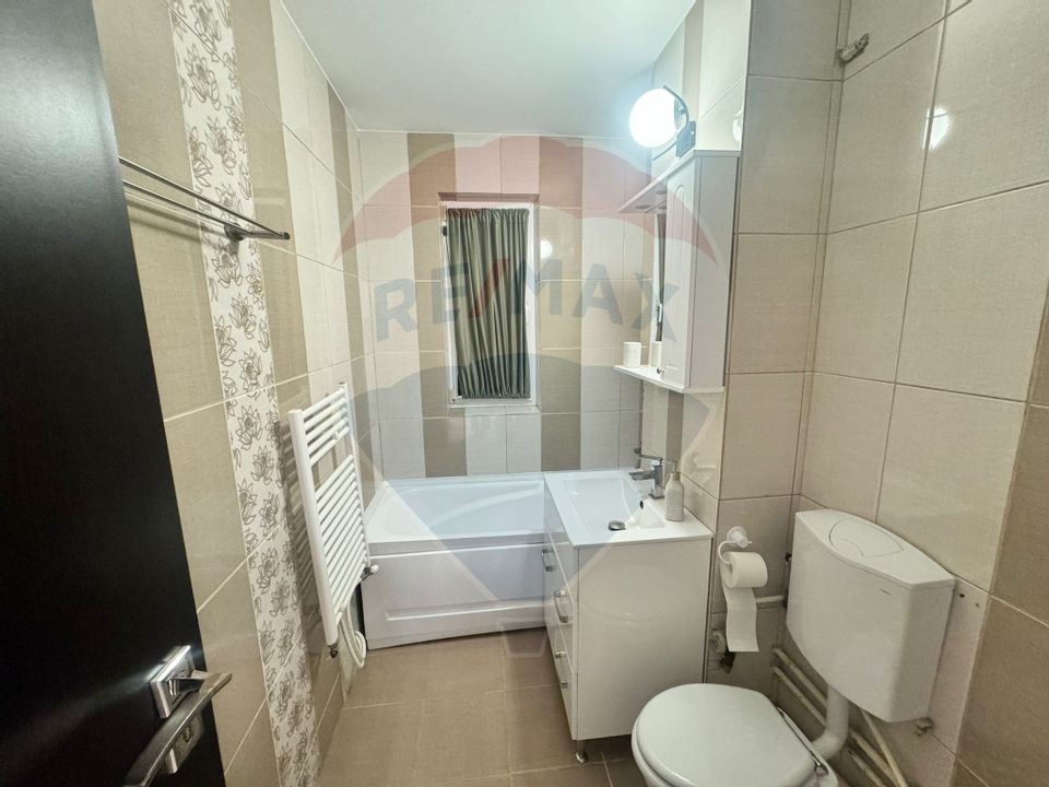 Apartament cu 3 camere de inchiriat- Str Banca Nationala