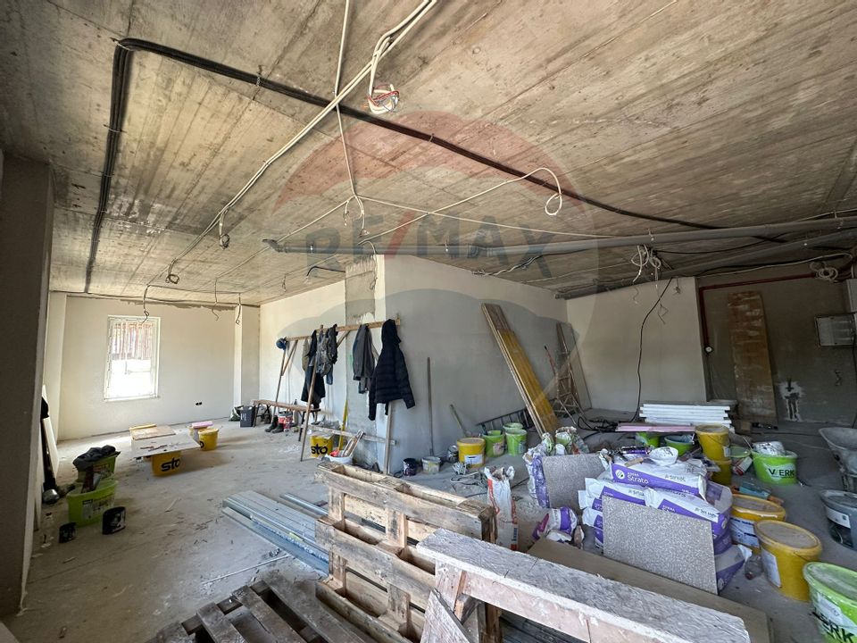 Spațiu comercial/ birouri/salon- DE INCHIRIAT